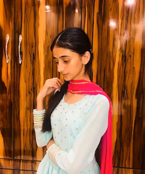 Custom modeling photos from @prabhkaur_.gill