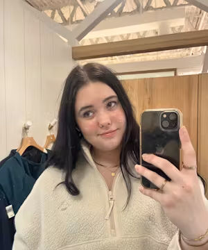 Meet Kenna Layne : TikTok's content creator