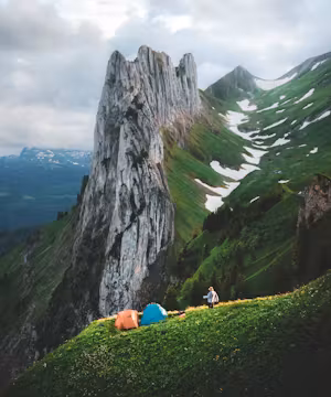 Leap into Adventure with Parkour Pro, Matthieu.pk!