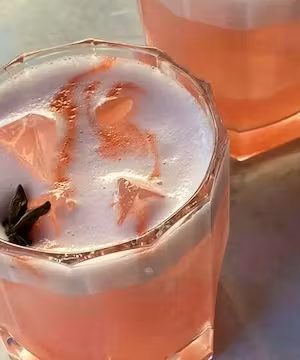 Mbabazi Collins: Fashionista and Lifestyle Guru 🎉