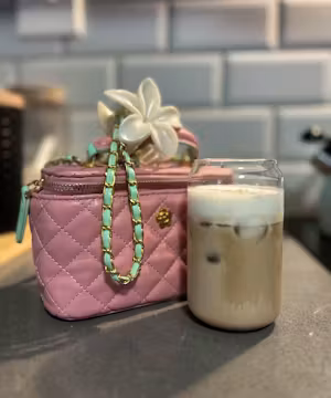 Nana Thembi: Jozi's Plus-Size Beauty Maven