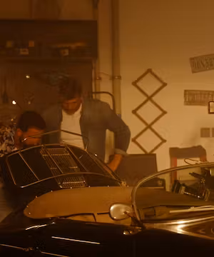 The Dazzling TikTok Trailblazer: Asem Aman!