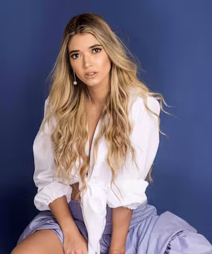 Original Instagram post from @luciavaccaro