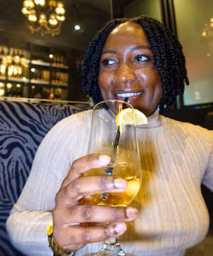 Abi Akoms: Sparkling Personality Lighting Up YouTube!