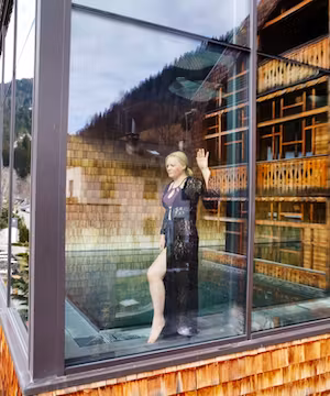 Sponsored Instagram post by @hamiczech