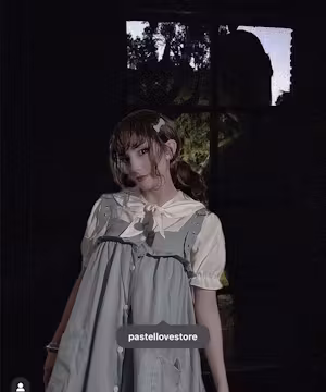 GlossTink: Elegance, Playfulness and Bold Fashion Unleashed