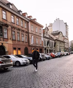 Sponsored Instagram Reel by @Lazizbaldwin