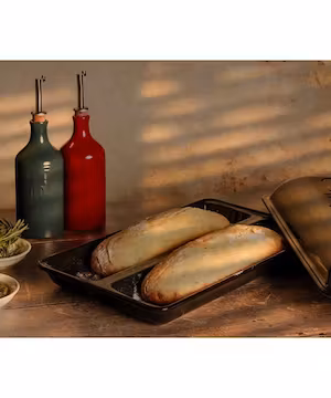 Madison: Crafting Delicious Memories Through Food Photography.