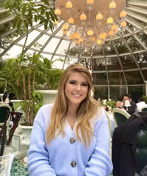 Julia Money: Creating Bright, Fun, and Engaging Content For Your Brand