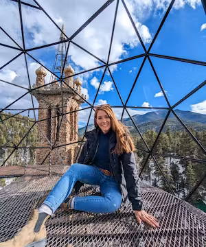 Karissa Strickland: Jet-setting Floridian Ready to Conquer the World 🌎