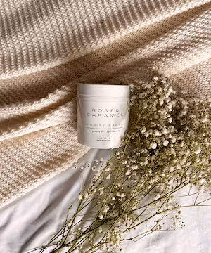 Welcome to the creative world of Nicole Constantinou - a visionary in product videography.