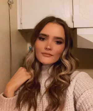 Sponsored Instagram post by @Robin.neelyy