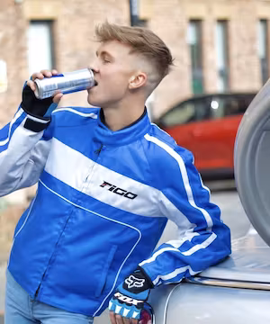 Liam Douglas Instagram Influencer