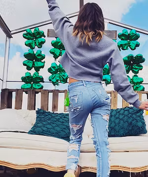 Creative Beauty Products/Instagram post from @sasssyprincessx