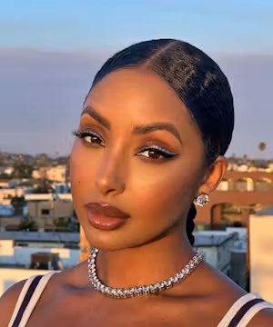 OLAY NOEL: Let's discover the future of fashion and beauty together!