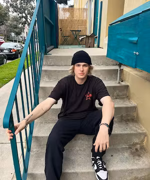 Custom Instagram post by @cxleb