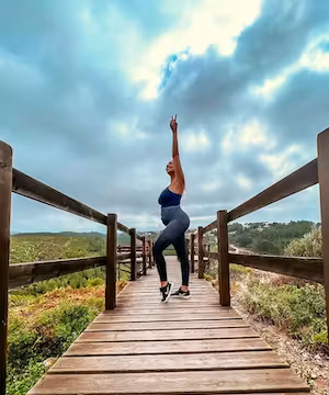 Custom video by @biacampos95