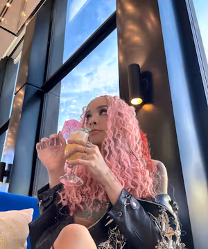 Tracy Michelle: Crafting Dreams in Style