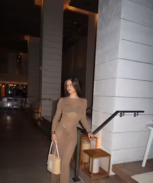 Anna Loran: Sparkling Life of an Instagram Influencer