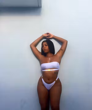 Unique Instagram post from @hazeljayy