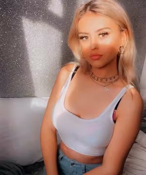 Original Instagram post by @ellalouisehall