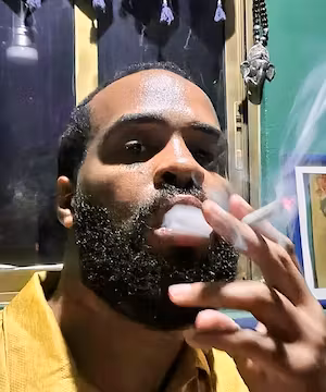 Sponsored lifestyle & Business Instagram post by @yaboytdash