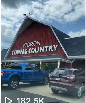 Meet Laura: TikTok's Gardening Guru & Supermom!