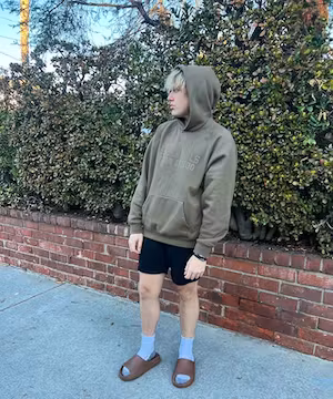 Custom Instagram post by @cxleb