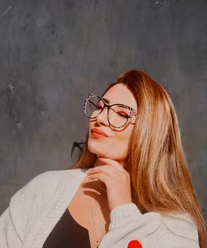 Media, fashion and lifestyle by @mariam_giorgashvili