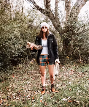 Singer/songwriter @terahlynnofficial - Recording Artist & Owner Of Bridge Music Magazine