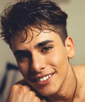 Sponsored Instagram Post from TikTok Star @JohnnyValentine!