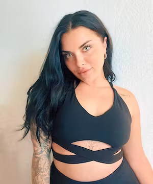 Original Instagram post from @Rave.skye