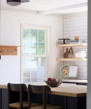 Emma Shoemaker: Aussie Renovator Balancing Babies & Bricks