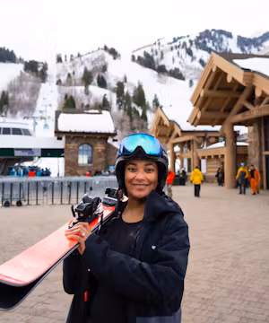 Vibrant instagram campaigns (outdoors, travel, wellness)