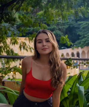 Meet Sasha: Doctor and beauty, a balance