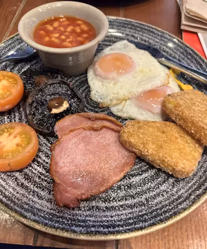 Charlotte Phillips-Lynn: Embracing Diversity, Defying Limits