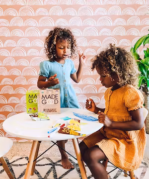 Healthy lifestyle, home decor, and parenthood content creator