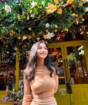 Meet Cindy Lin: NYC's Queen of Lifestyle, Food, and Fitness
