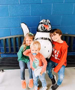 Welcome to Chelsea Thompson's world of intentional motherhood!