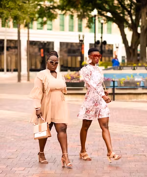 Meet Wilnesha Wintons: The Style Maven Behind Your Favorite Looks