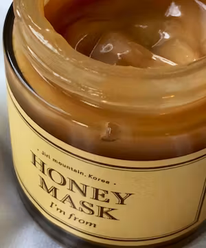 Skincare & beauty products content creation