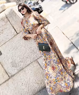 Young South Asian Fashionista Mom of Two. Love all things fashion, travelling and homemaking.