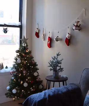 Sponsored Instagram post from @funkie_dory