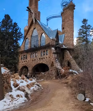 Karissa Strickland: Jet-setting Floridian Ready to Conquer the World 🌎