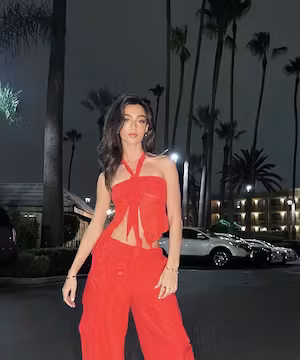 Chart-Topping Lyricist & IG Star: Meet Gianna Adams!
