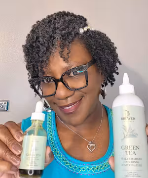 Meet Genine Wright-Garner: A Burst of Sunshine on Instagram!