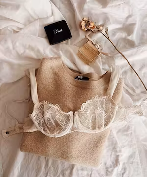 Media, fashion and lifestyle by @mariam_giorgashvili