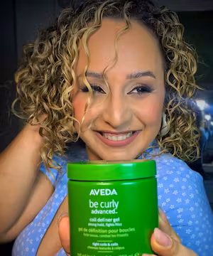 Genesis: The Influencer Turning Everyday into an Adventure!