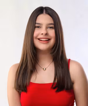 Isabella Chirinos: A Vision of Grace, Talent, and Influence