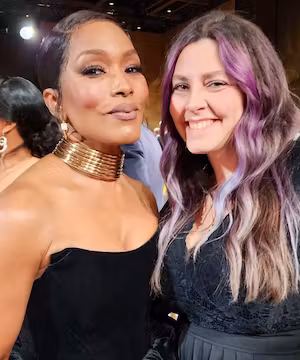 Tessa Smith: Making Waves on Instagram!